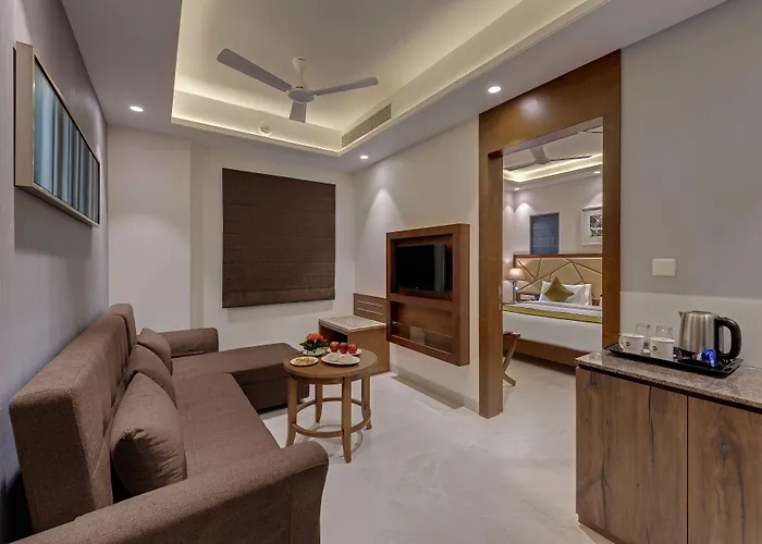 Click Hotel Aurangabad