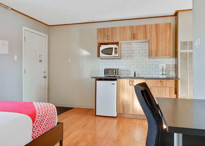 Hotel Bethel - Fort Macleod, Ab