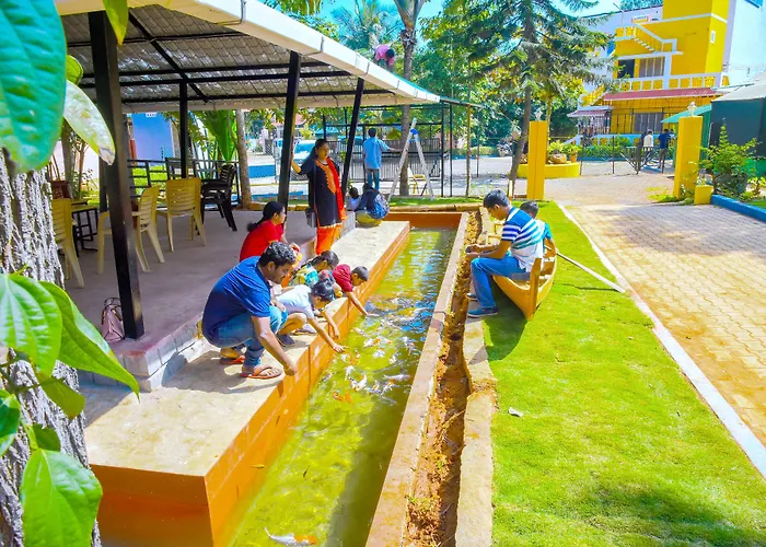 Fundera Aqua Stay Yelagiri
