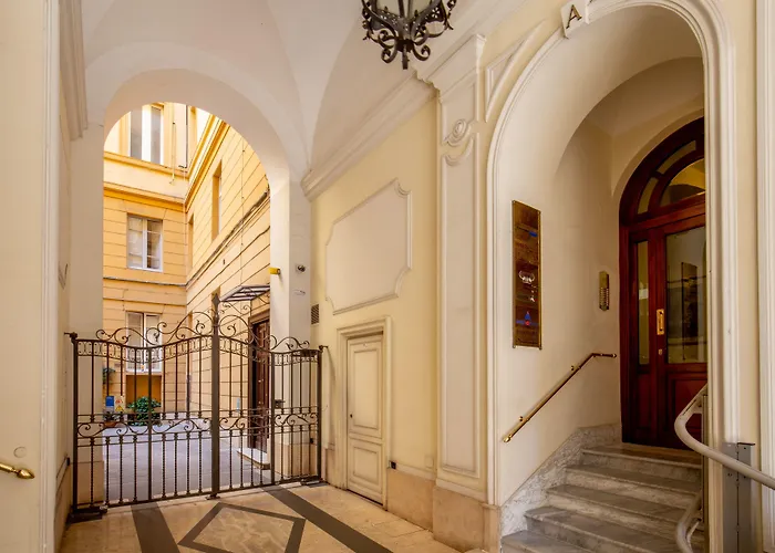 The Shell Rome Suite