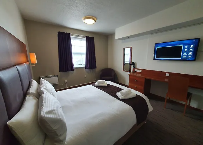 The Oakwood Hotel Gloucester