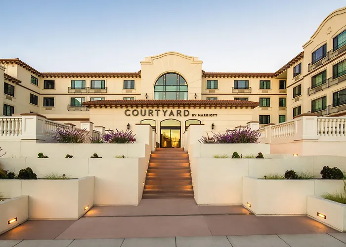 Hotel Courtyard By Marriott Santa Cruz