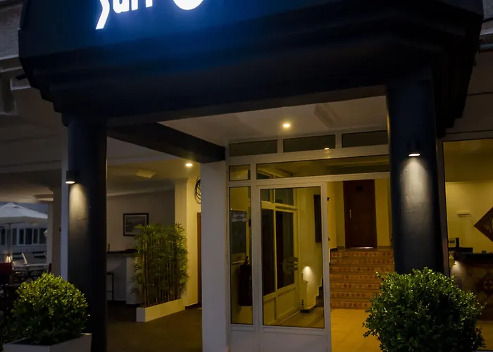 A.Emreli Suite Hotel Küçükköy