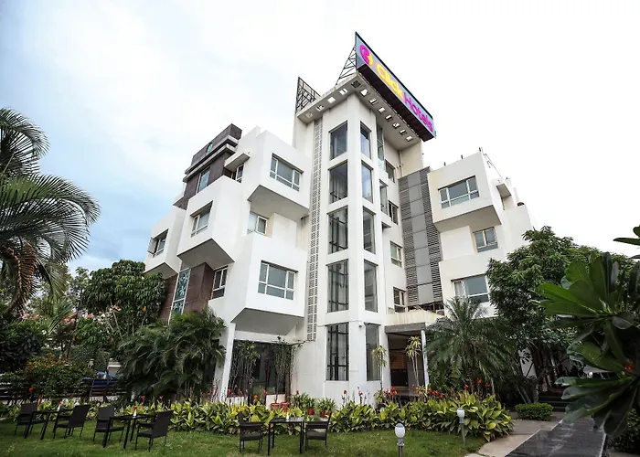 Click Hotel Nashik