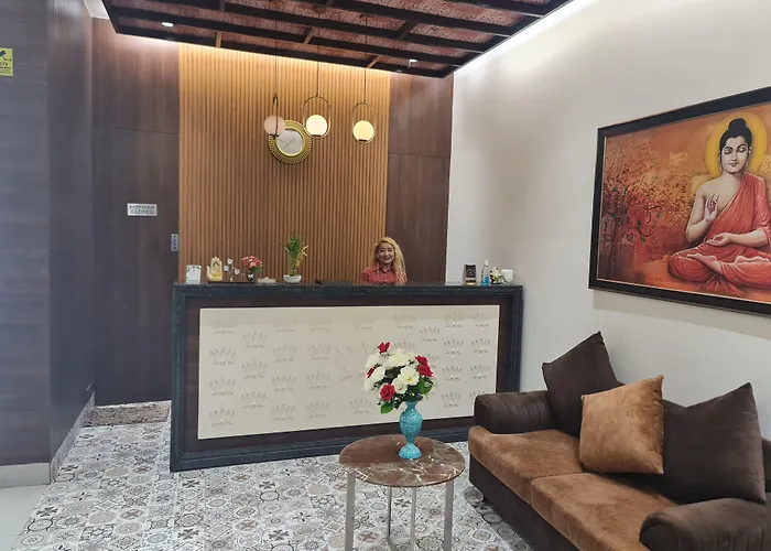 Ramada By Wyndham Gandhidham Shinay Hotel
