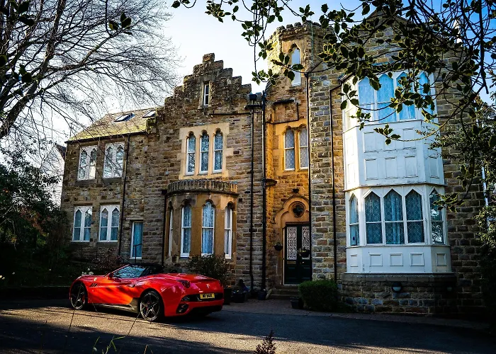 Farnley Tower Guesthouse Durham