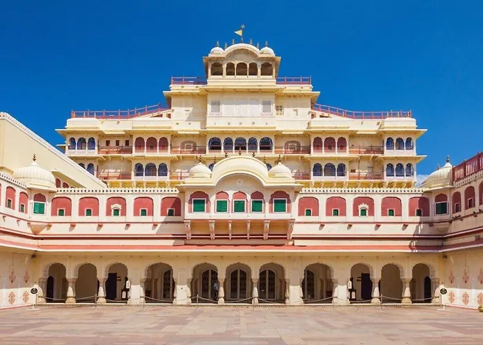 Trimrooms Mount Blue Jaipur