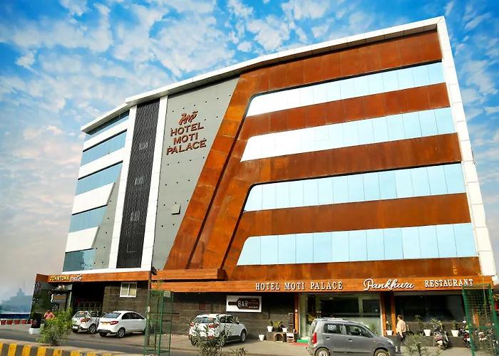 Hotel Moti Palace Agra 