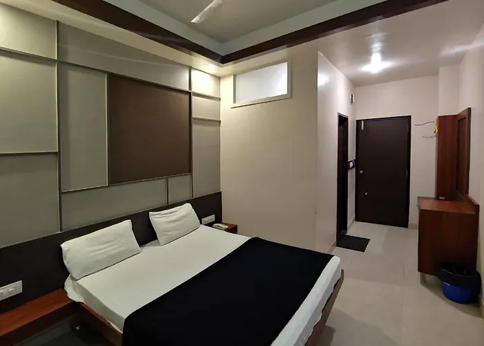 Royal Regency Hotel Bangalore