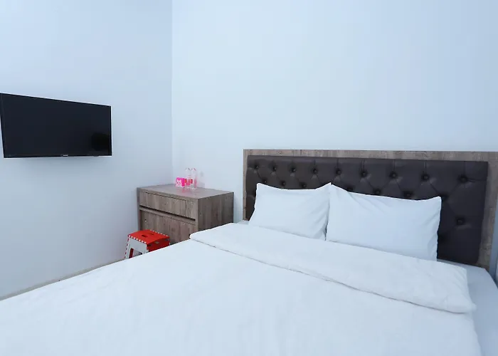 ratana cengkareng syariah Hotel Jakarta