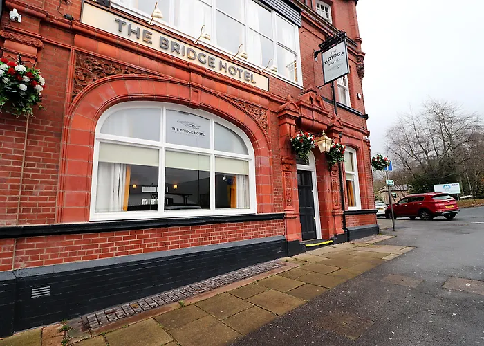 The Bridge Inn Hotel Bolton