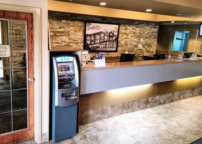Super 8 By Wyndham Fort Saskatchewan