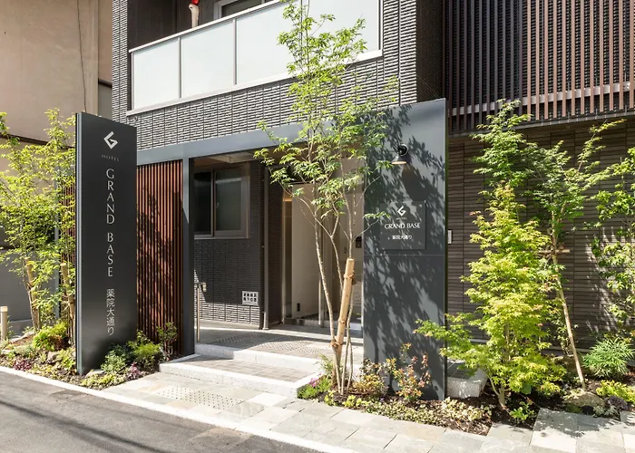 Grand Base Yakuin Odori Aparthotel Fukuoka 