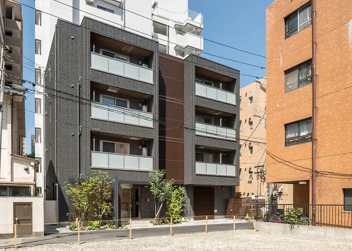 Grand Base Yakuin Odori Aparthotel Fukuoka 