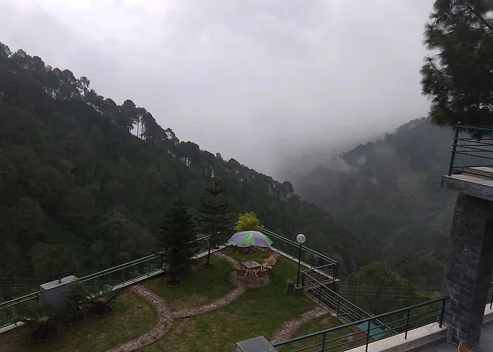 Forest Ville Hotel & Resort Kasauli