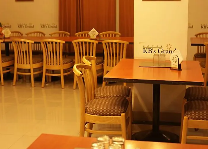 Hotel Kb'S Grand Shirdi