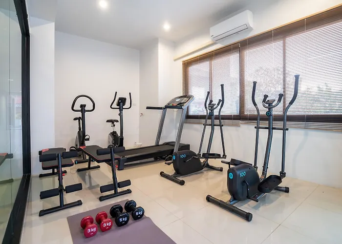 The Thames Pool Access Resort & Villa - Sha Extra Plus Chalong