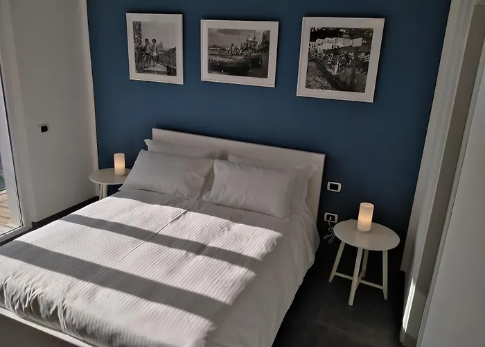 Delia Rooms & Gallery Naples
