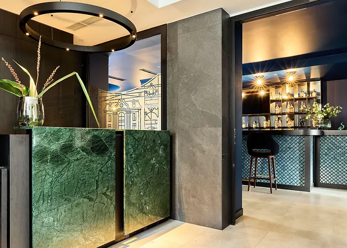Hotel Liberte 33 Poznan