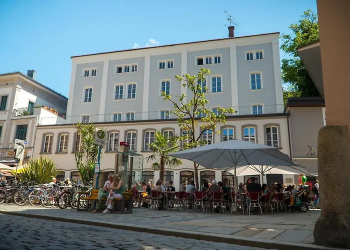 Art Hotel & Hostel Passau