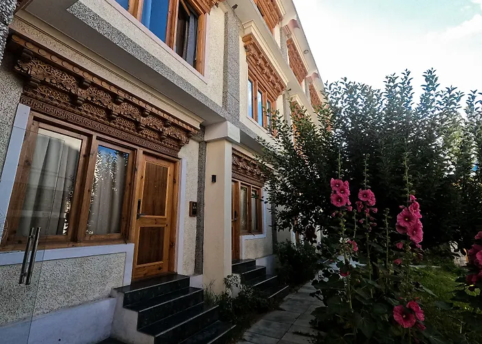 Cho Palace Leh