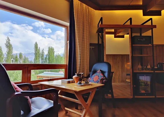 Cho Palace Leh
