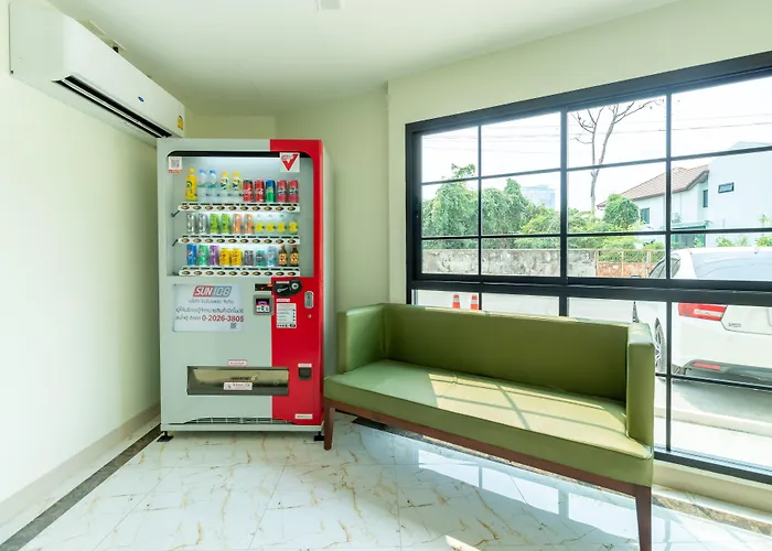 Bewish Residence Bangphlat Bangkok