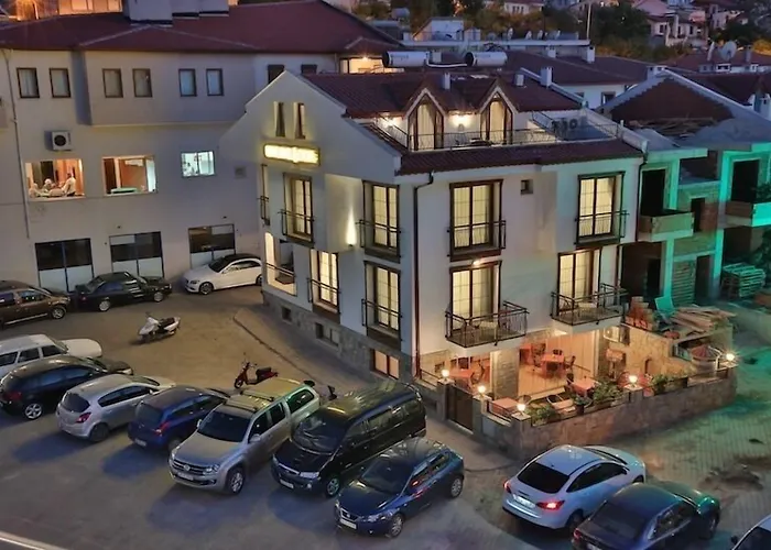 Emre Hotel 10Oda Datça