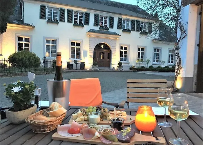 Hotel Karolingerhof Kröv