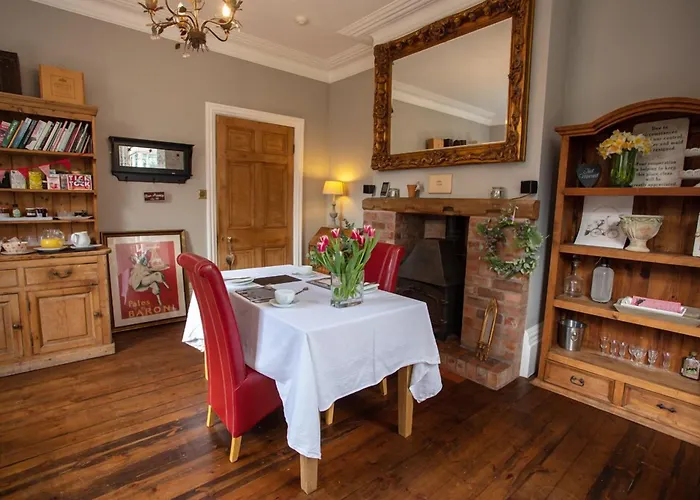 Treherne House & The Malvern Retreat Great Malvern