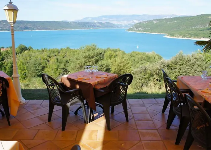 Hotel Les Cavalets Bauduen