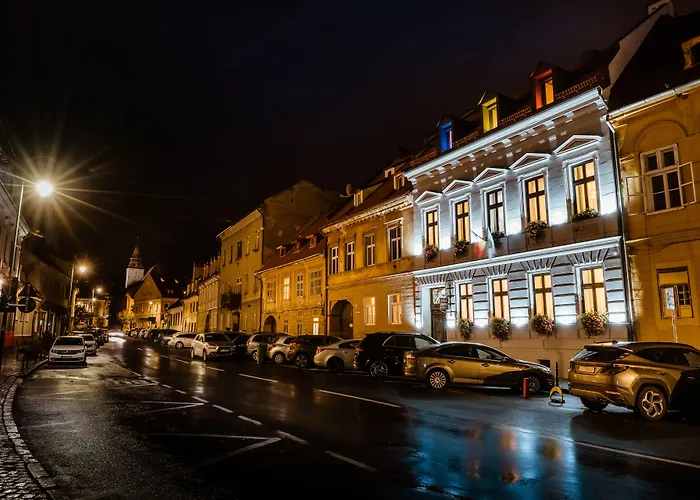 Hotel Casa Chitic - Str Nicolae Balcescu 13 Braşov