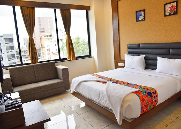 Hotel Krishna Palace Anand