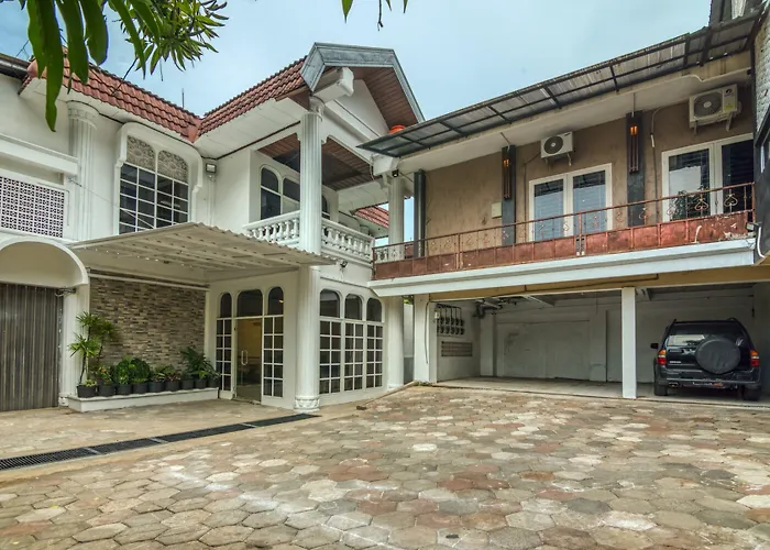 Reddoorz Plus Near Akademi Kepolisian Semarang 3