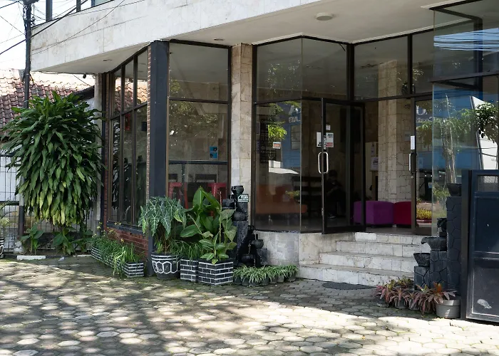 Wisma Asia Busindo Syariah By Zuzu Bandung