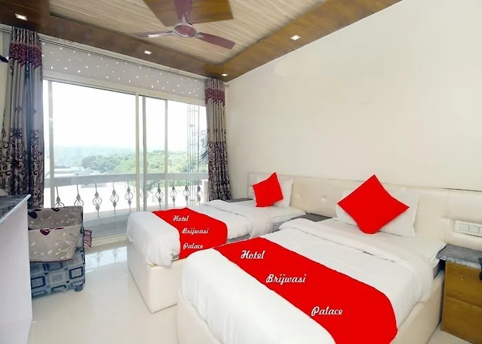 Hotel Brijwasi Palace Tapovan