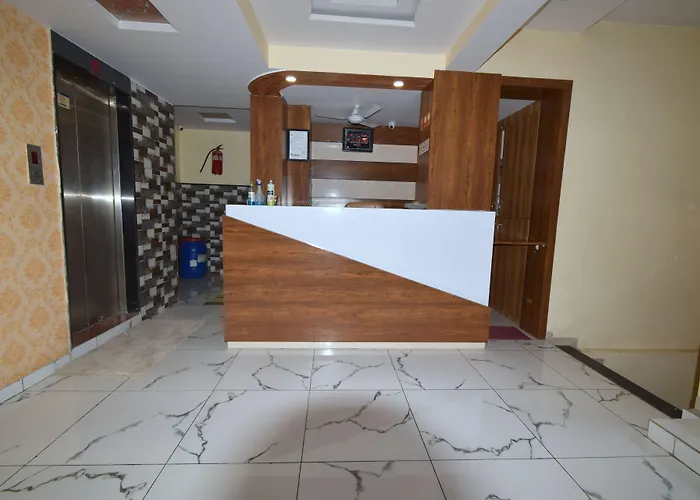 Hotel Midnight Ahmedabad