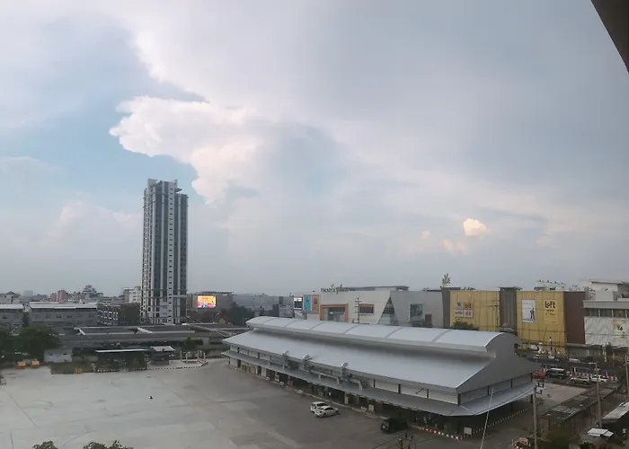 เดอะ ไนน์ เพลส เซอร์วิส เรสซิเดนซ์ Aparthotel กรุงเทพมหานคร