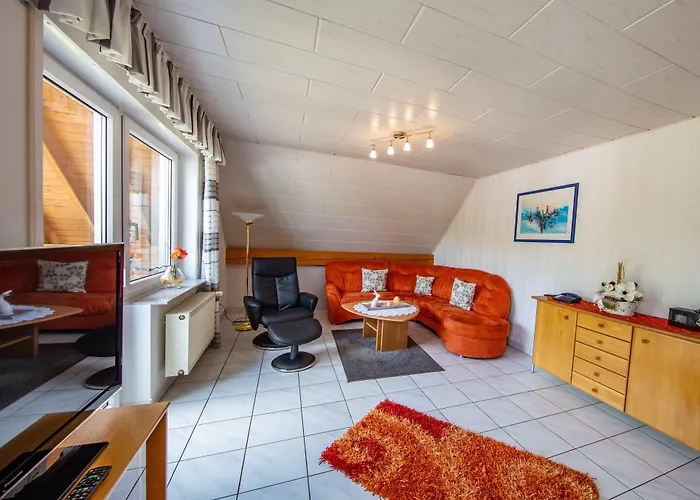 Ferienweingut Klaus Thiesen Gästezimmer und Apartments Ellenz-Poltersdorf