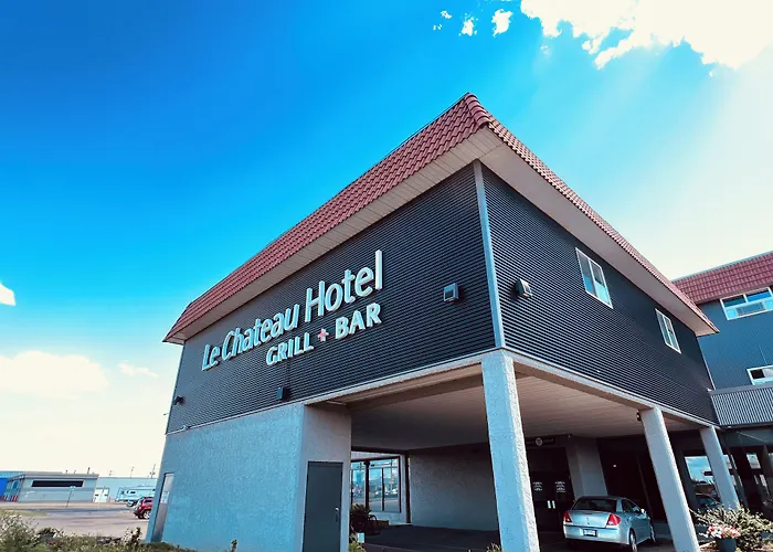 Camrose Le Chateau Hotel
