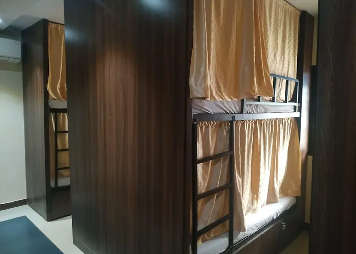 Almas Dormitory Andheri West Mumbai