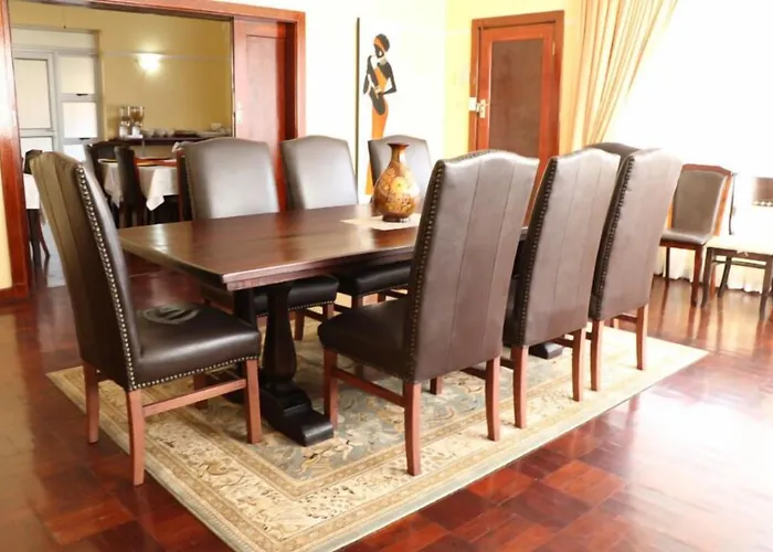 Kwazi Guest House East London