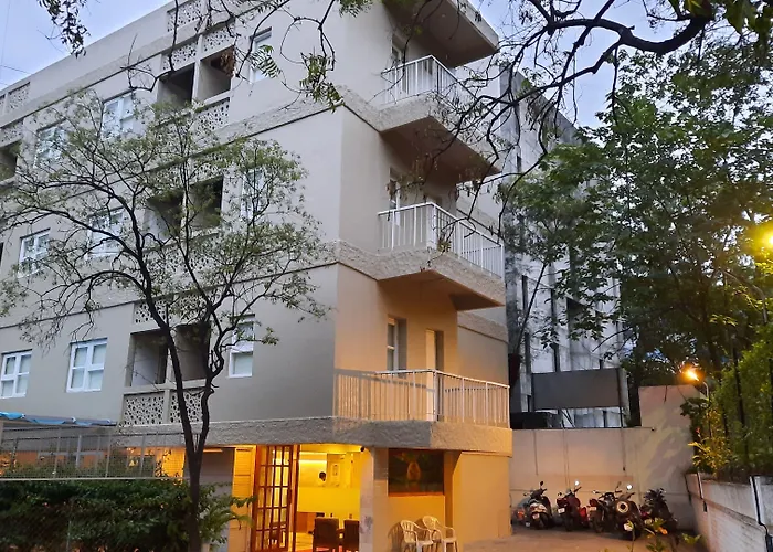 Hotel Bhooshan, Shivajinagar, Pune