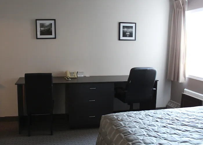 Arbour Ridge Inn & Suites Kindersley