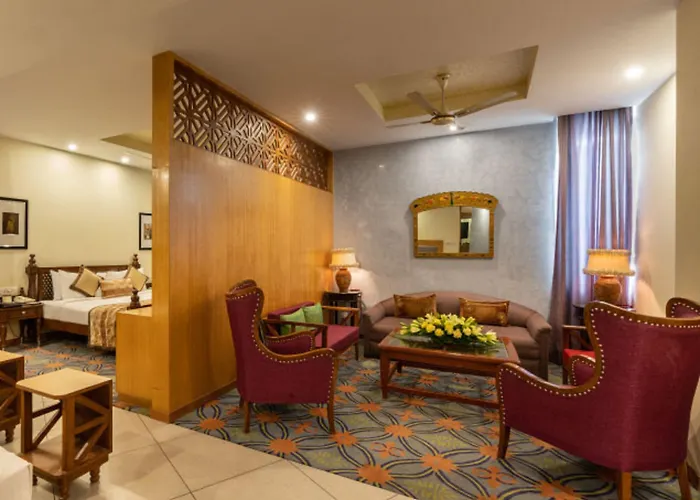 Hotel Jewels Karnal
