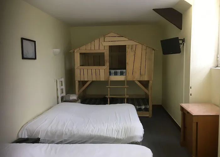 Hotel La Brochetterie à Pleudihen-sur-Rance