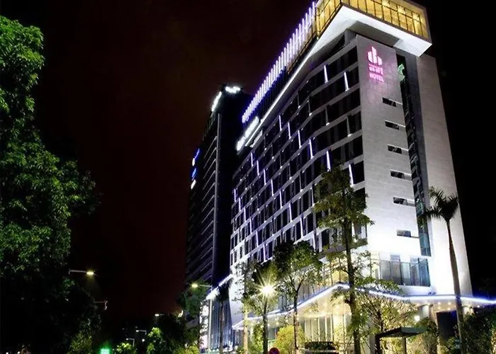 The Summit Hotel Zhongshan 