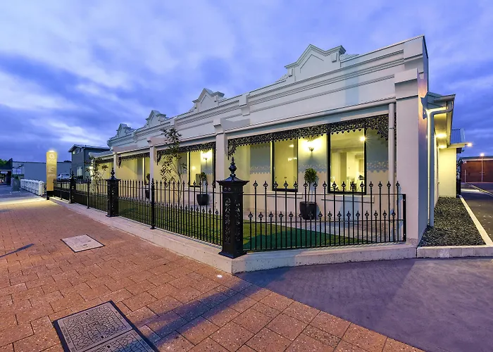 Aloha Central Premium Studios Mount Gambier
