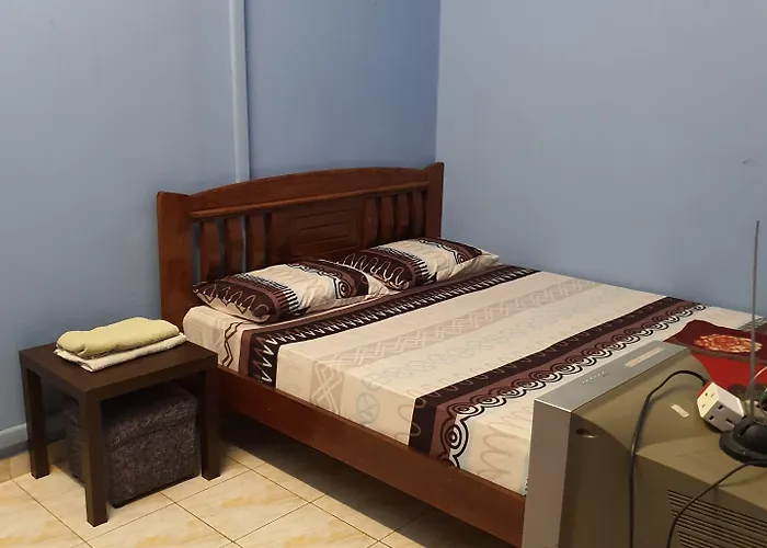 Spot On 89920 Muwaffaq Inn Kota Bharu
