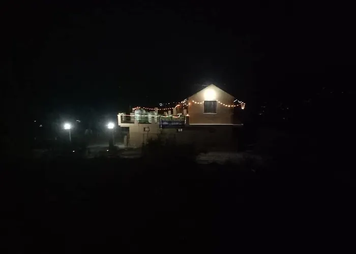 Hardik Resort Chaukori